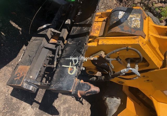 attache rapide pour chariot télescopique JCB TM 310